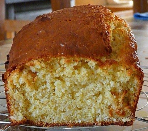 Cake-a-la-noix-de-coco